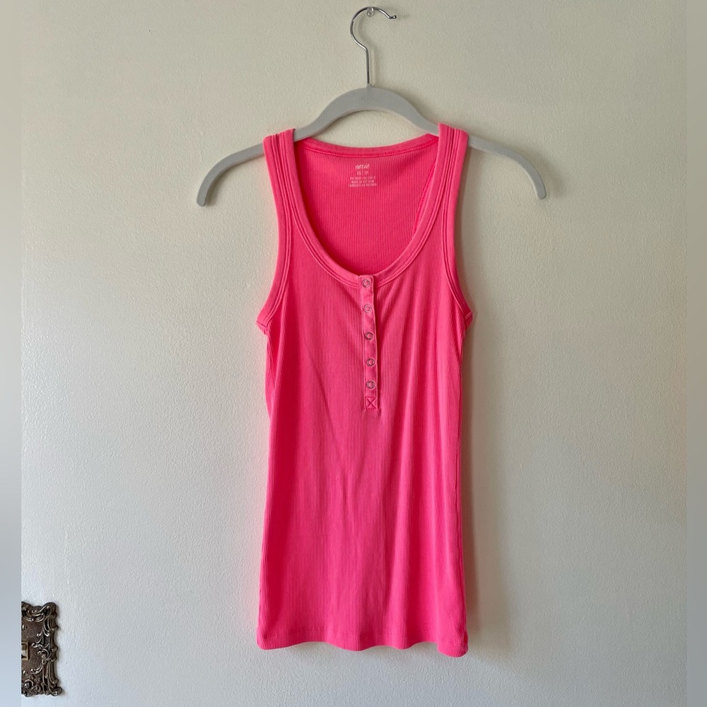 Aerie • neon pink tank top